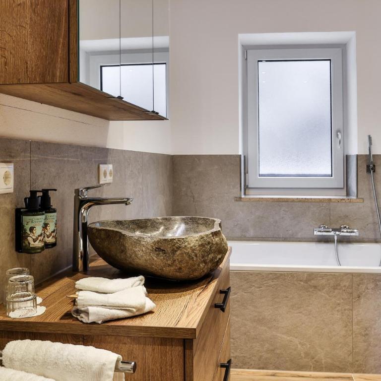 Ferienwohnungen - Alpenhotel Fischer 4 Sterne - Adults Only - Two-Bedroom Apartment - 23