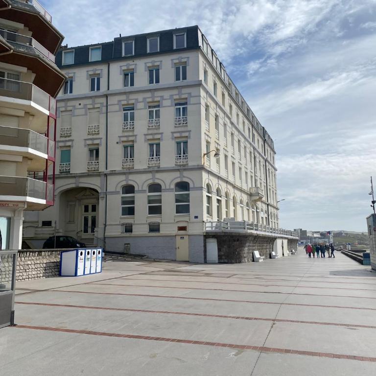 T h e - P L A I C E - Apartment mit 3 Schlafzimmern und Meerblick - 11