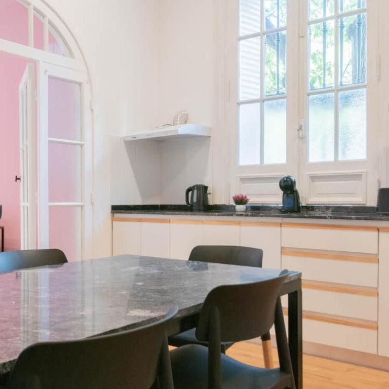 MOT Mansion Paz A 10 pax Deluxe House Belgrano - Casa - 10