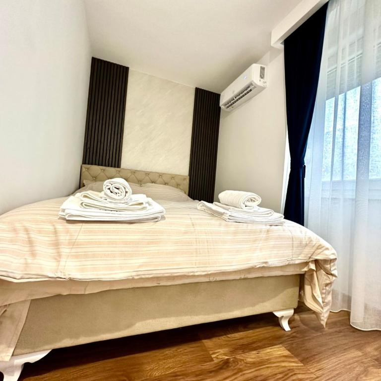 Lux Apartments NK - Old Town - Studio Apartment with One Double Bed - 5