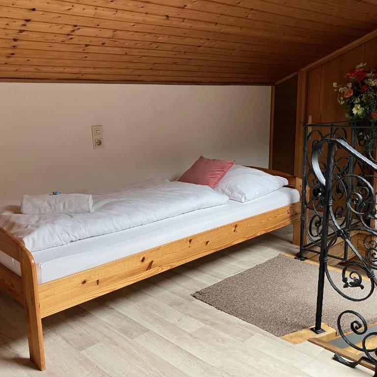Alpenpension Haslinger - Apartment mit Balkon - 4