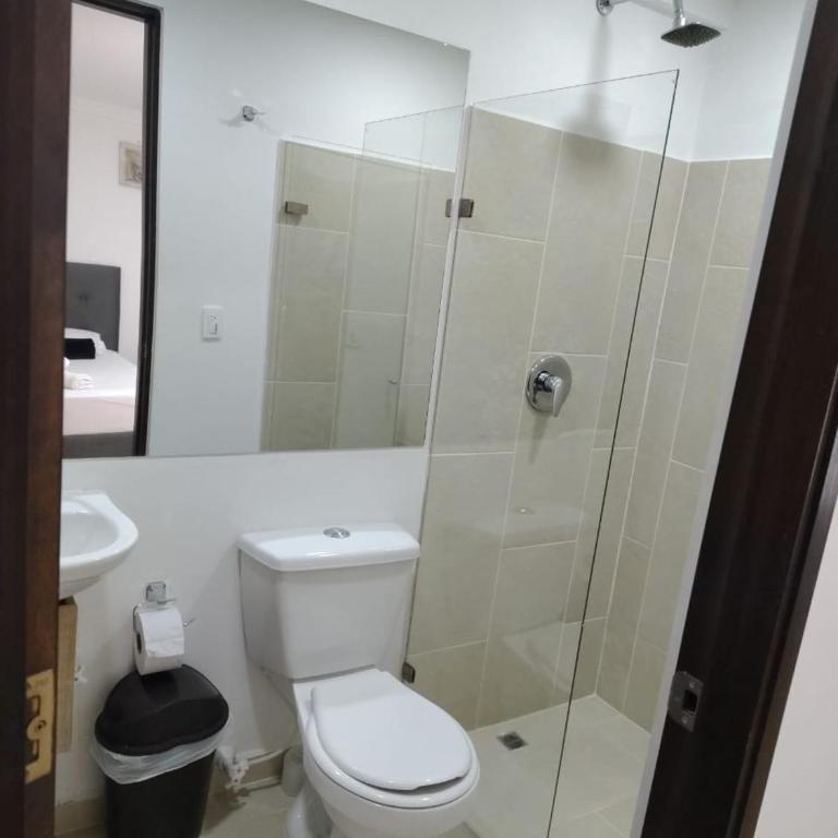 Cloud9 Hostel - Habitación Doble con baño privado - 2 camas - 2