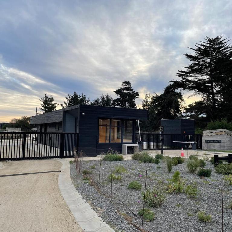 Cozy by the sea - satellite internet - Three-Bedroom Apartment - 19
