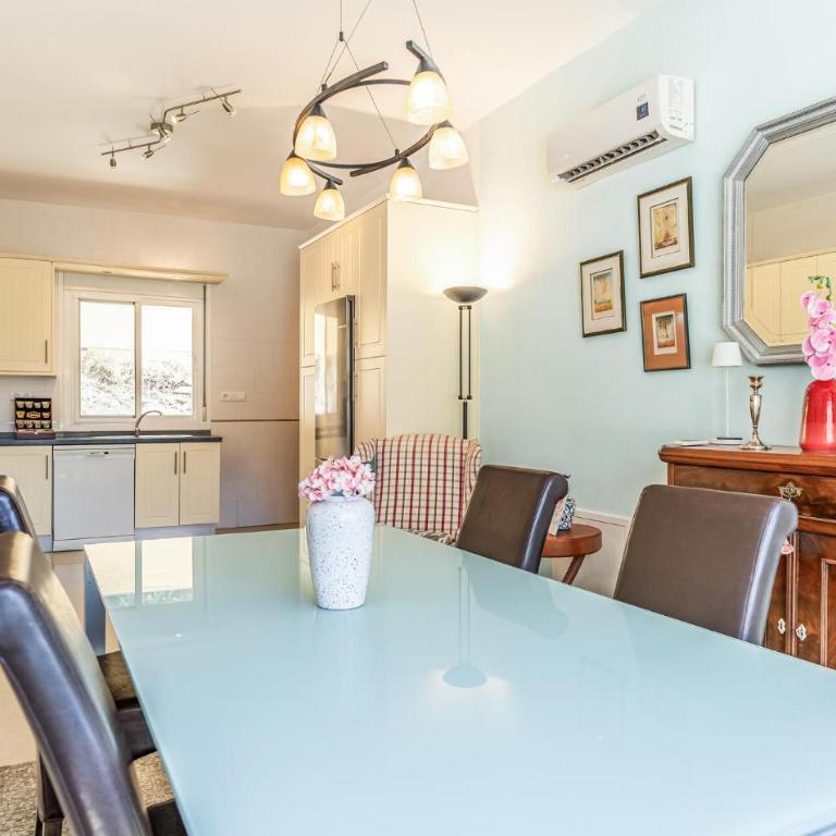 Lovely Home In Torrox - Casa Vacacional de 3 dormitorios - 3