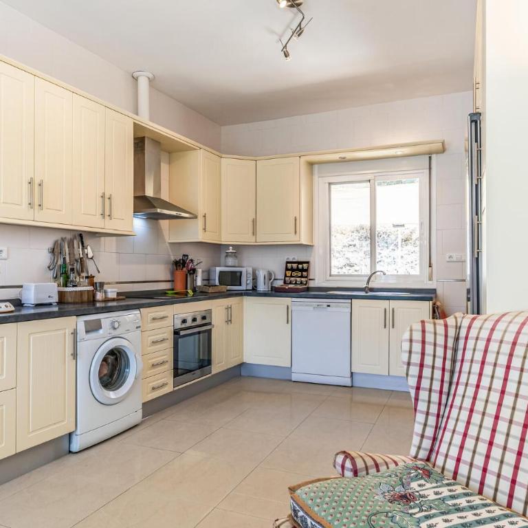 Lovely Home In Torrox - Casa Vacacional de 3 dormitorios - 7