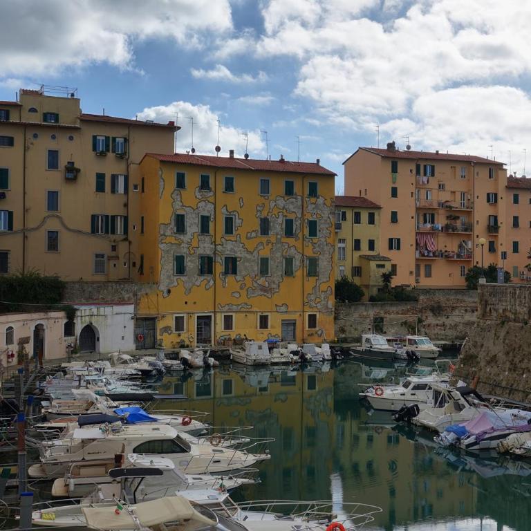Vacanze Cisternone Livorno centro - Triple Room with Balcony - 23
