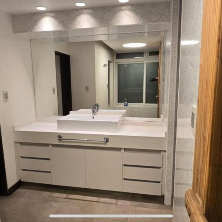 Providencia, GRANDE con patio y terraza, estacionamiento y sauna - Apartamento de 2 dormitorios con vistas al jardín - 8