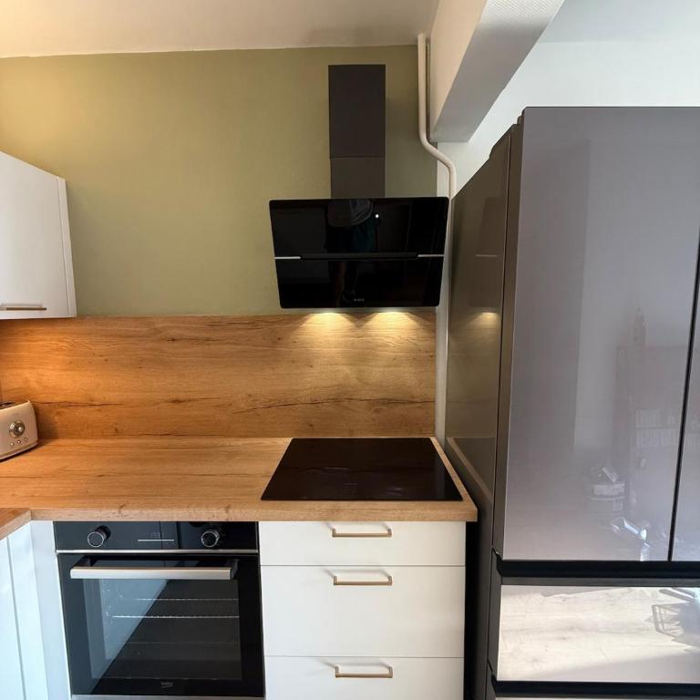 Terracotta Suite T6 - Idéal entreprises & familles - Apartment - 55