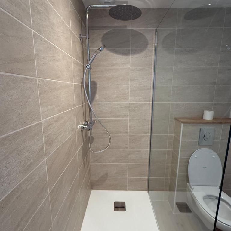 Terracotta Suite T6 - Idéal entreprises & familles - Apartment - 35