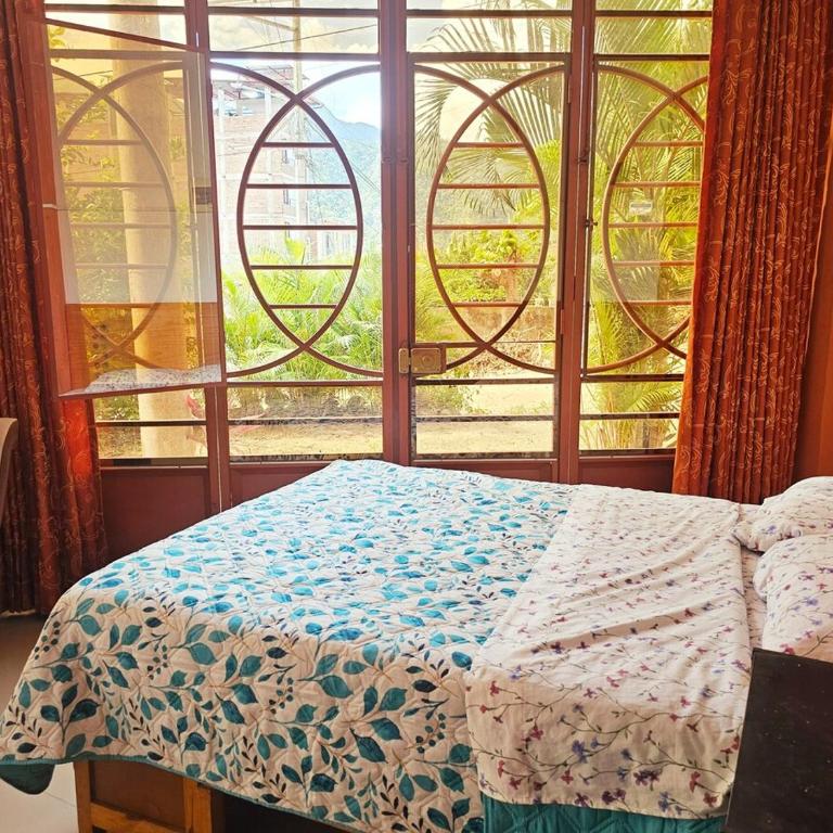 Familiar 1er piso - One-Bedroom House - 5