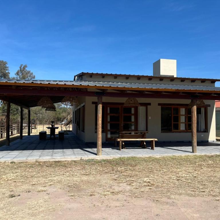 Cabañas El Alemán 1-2 - Four-Bedroom House - 1