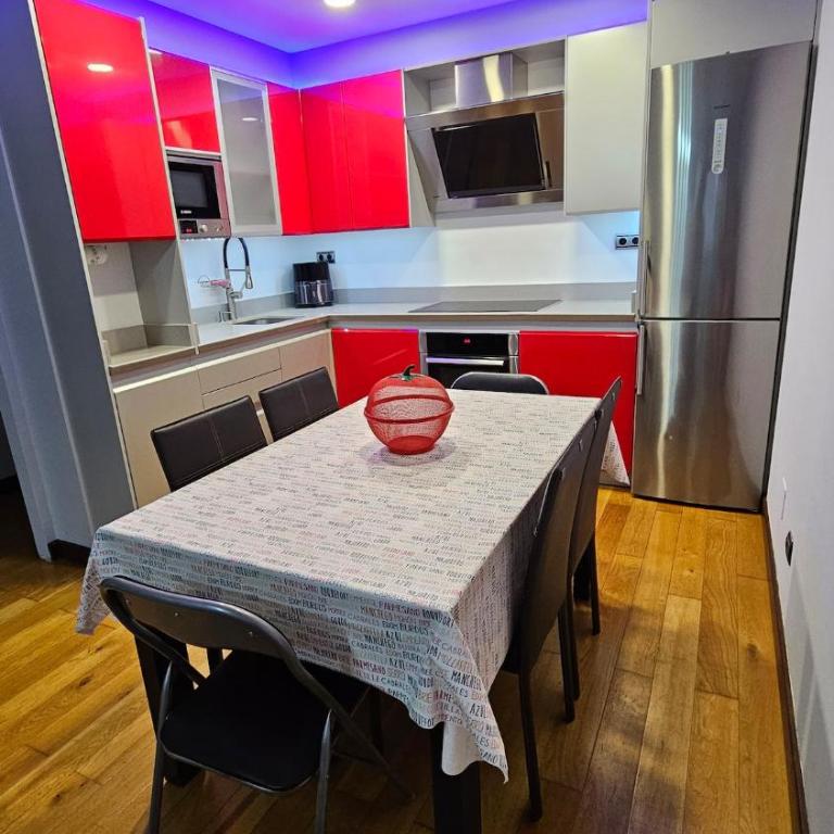 Gijon Playa Poniente con Parking incluido - Apartamento de 3 dormitorios con vistas - 5