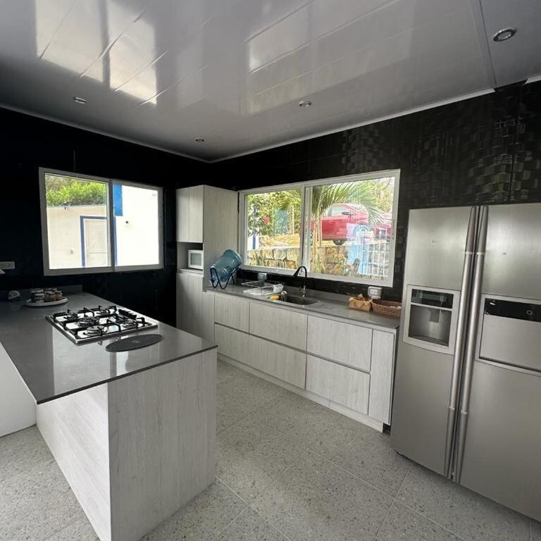 Mountain house with a view and private pool - Villa with Private Pool - 2
