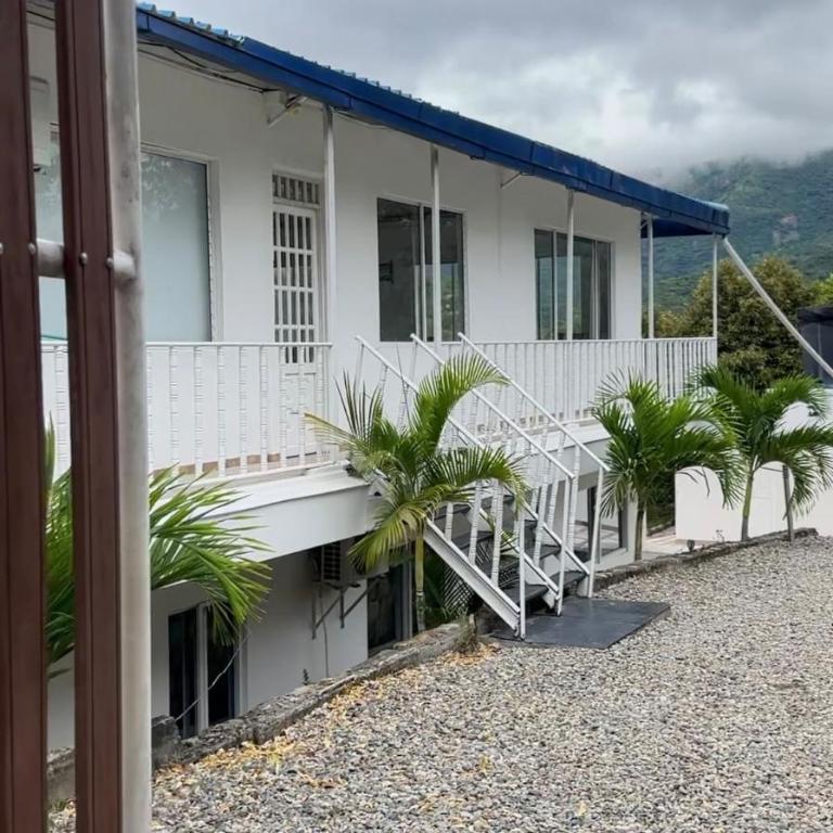 Mountain house with a view and private pool - Villa with Private Pool - 9