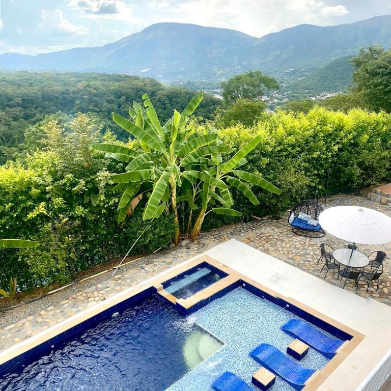 Mountain house with a view and private pool - Villa with Private Pool - 29
