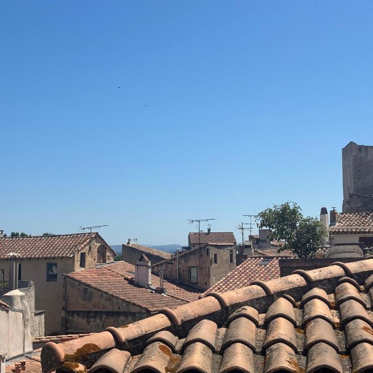 ARLES: Duplex Chic Centre - Clim & Vue Imprenable - FR-1-765-29 - Apartment - 3