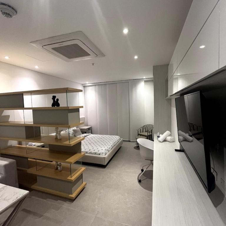 Apto 305 Distrito 90 - One-Bedroom Apartment - 10