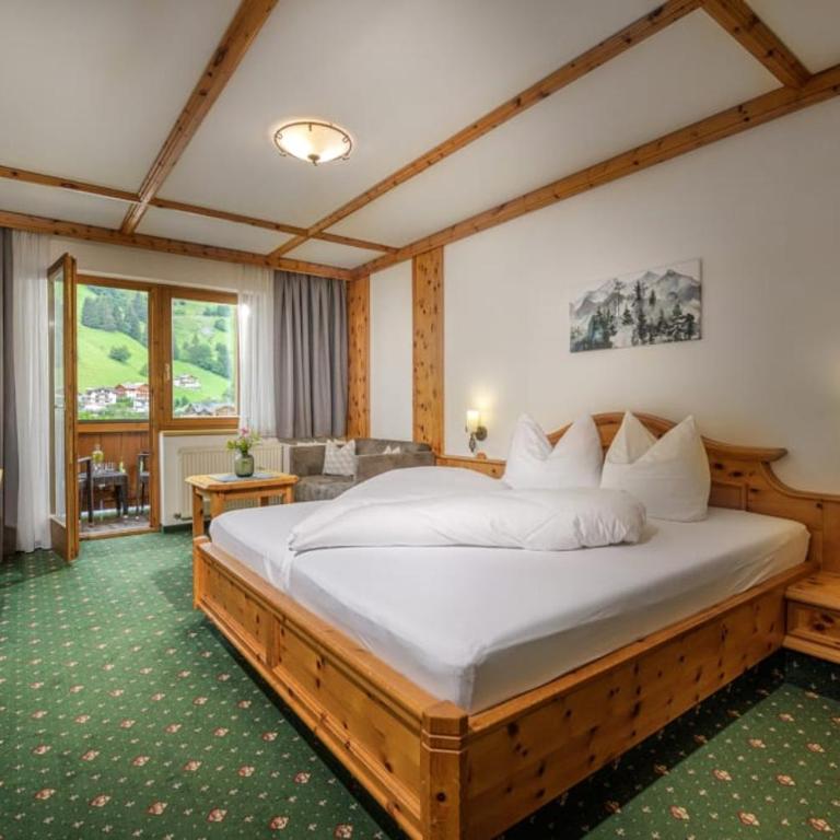 Hotel Hubertushof - Einzelzimmer mit Balkon - 2
