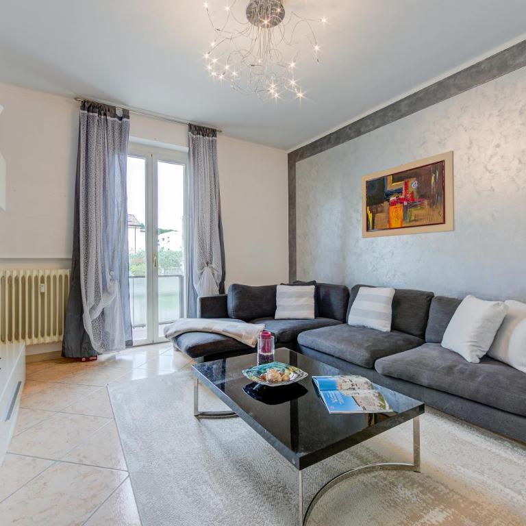 Silvy Apt Salò | Charming & Near Center - Happy Rentals - Appartamento con Balcone - 13