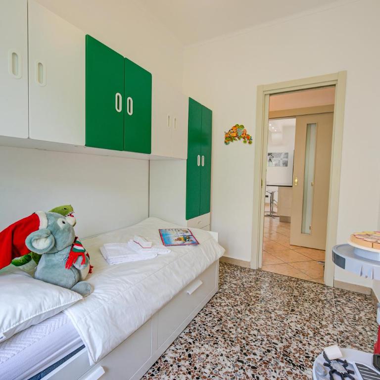 Silvy Apt Salò | Charming & Near Center - Happy Rentals - Appartamento con Balcone - 24