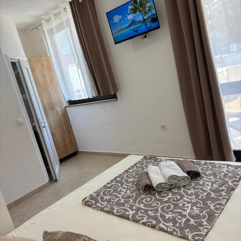 Villa Mia apartments - Deluks Dvokrevetna Soba sa Bračnim Krevetom - 9