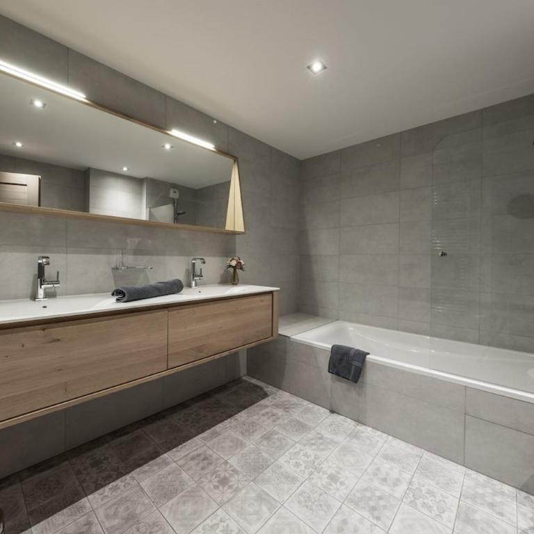 4 Bedrooms Penthouse in Courchevel 1650 - Apartment - 16