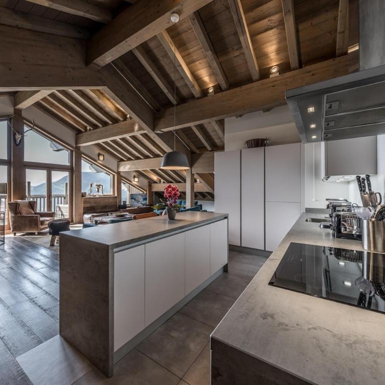 4 Bedrooms Penthouse in Courchevel 1650 - Apartment - 21