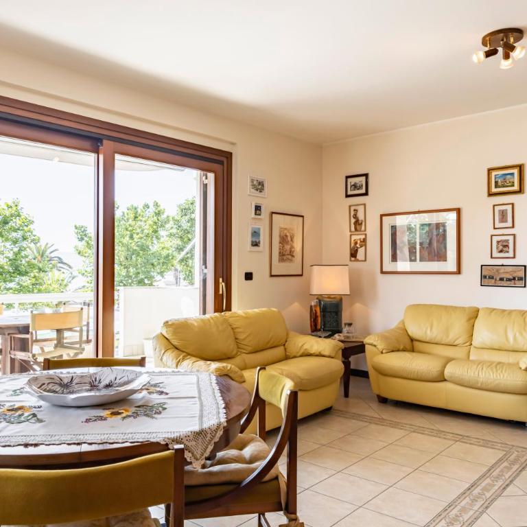 GuestHost - Seaview Apartment Alghero - One-Bedroom Apartment - 2