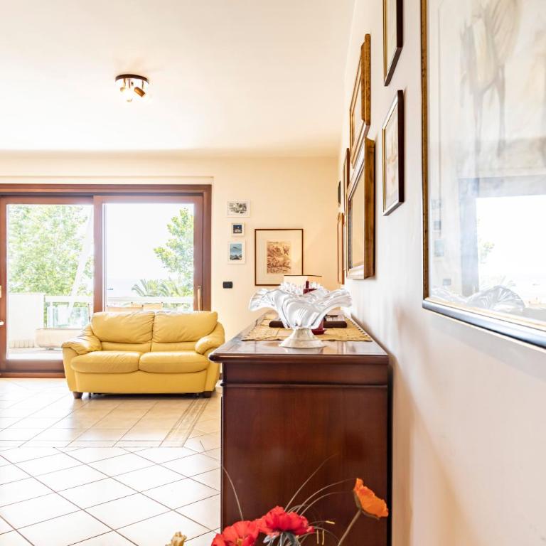 GuestHost - Seaview Apartment Alghero - One-Bedroom Apartment - 6