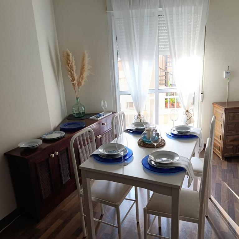Almeria Playa Frontline - Apartamento de 3 dormitorios - 11