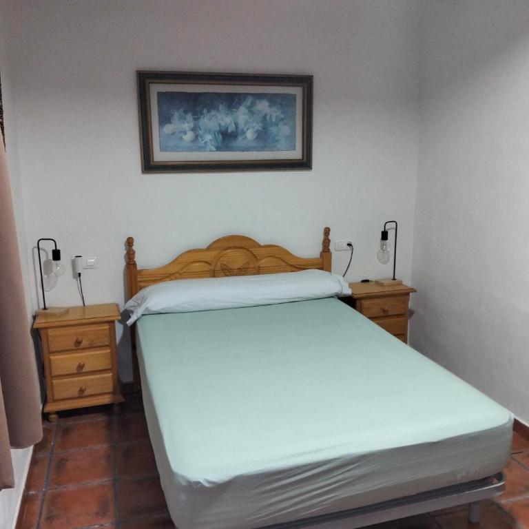 Casa Las Moscas - Three-Bedroom House - 2