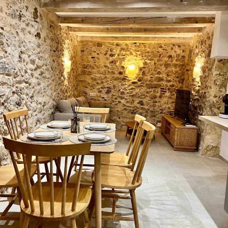 Les Appartements de la rue Vial - Apartment - Ground Floor - 1