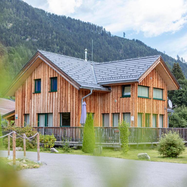 Feriendorf Murau by ALPS RESORTS - Premium Chalet 1 with sauna & whirlpool - 1