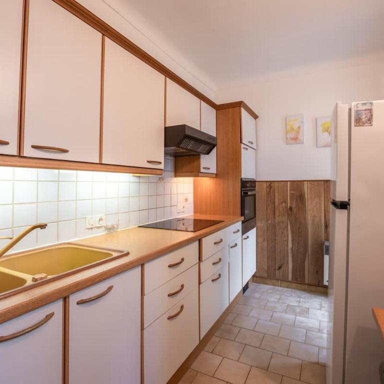 Appartement calme au centre - Apartment - 6