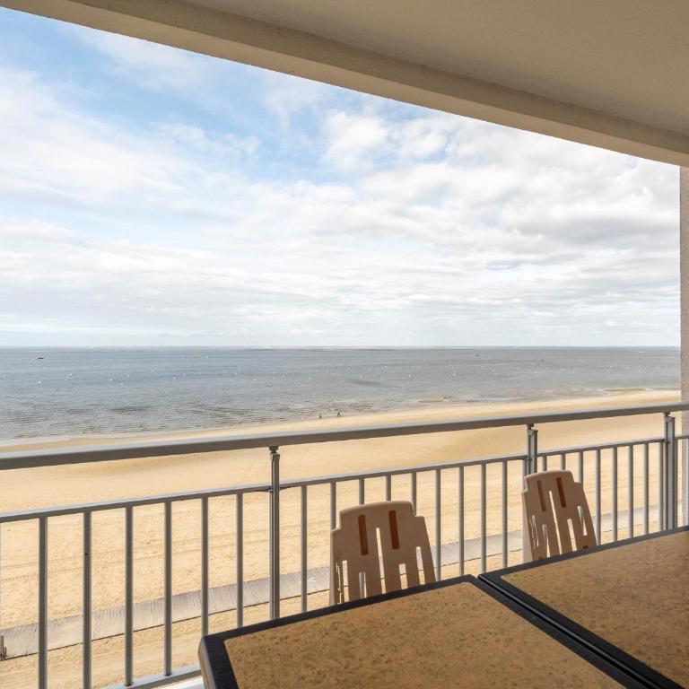 Studio cabine avec balcon, parking privé, accès direct plage, proche centre ville - FR-1-319-44 - Monolocale - 2