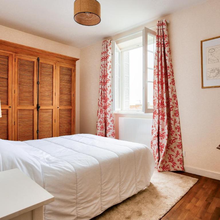 Vue mer, 150 m de la plage, hyper centre - Apartment - 16