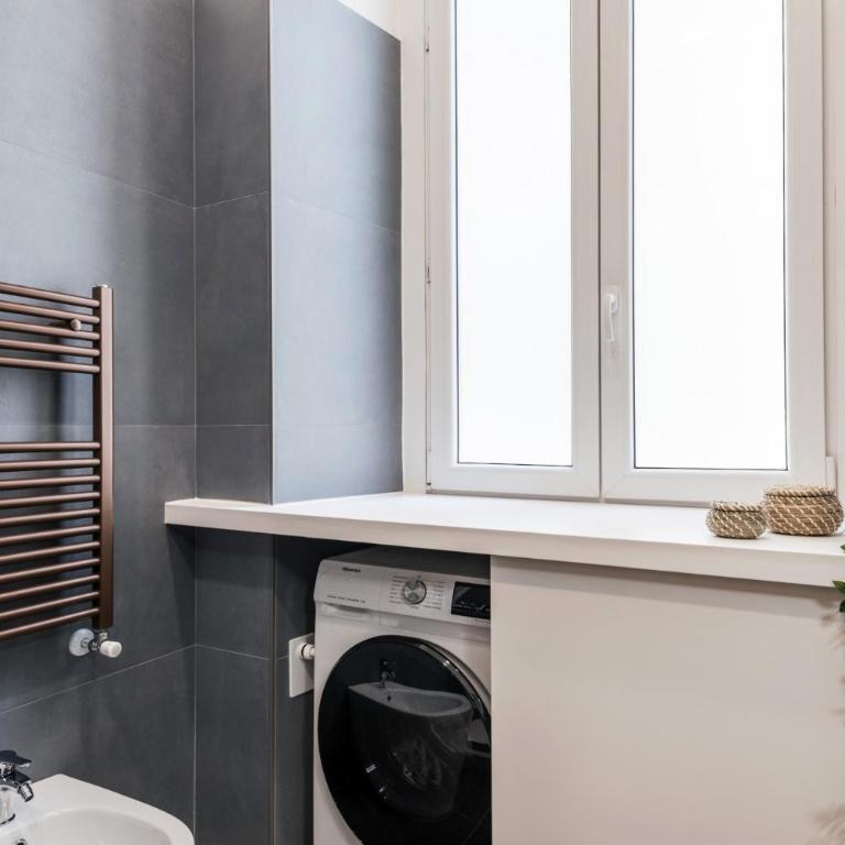 The Best Rent - Three-Room Apartment with View of the Portico d'Ottavia - Appartamento con 2 Camere da Letto - 27