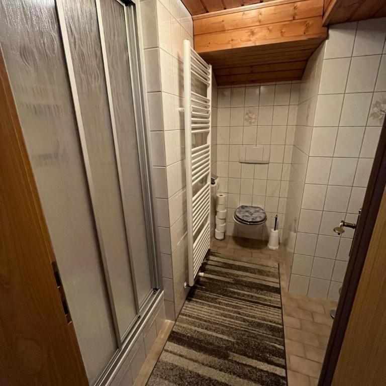 Schmidhof - Apartment mit 3 Schlafzimmern und Dusche - 10