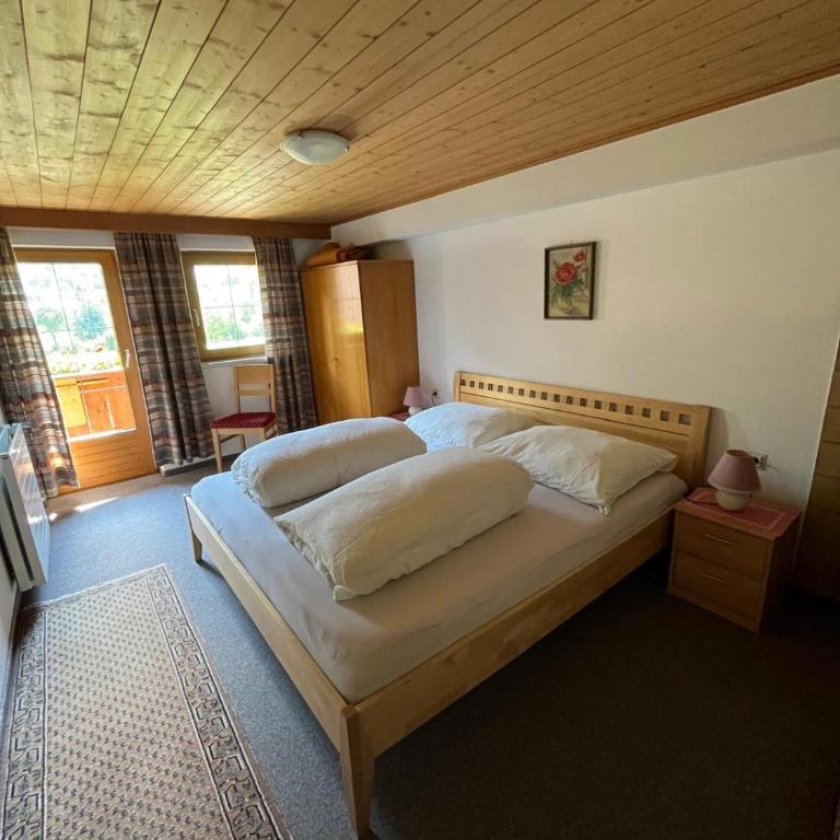 Schmidhof - Apartment mit 3 Schlafzimmern und Dusche - 11