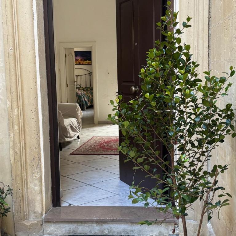 Mary Apt - Historical Residence- Lecce - Two-Bedroom Apartment - 13