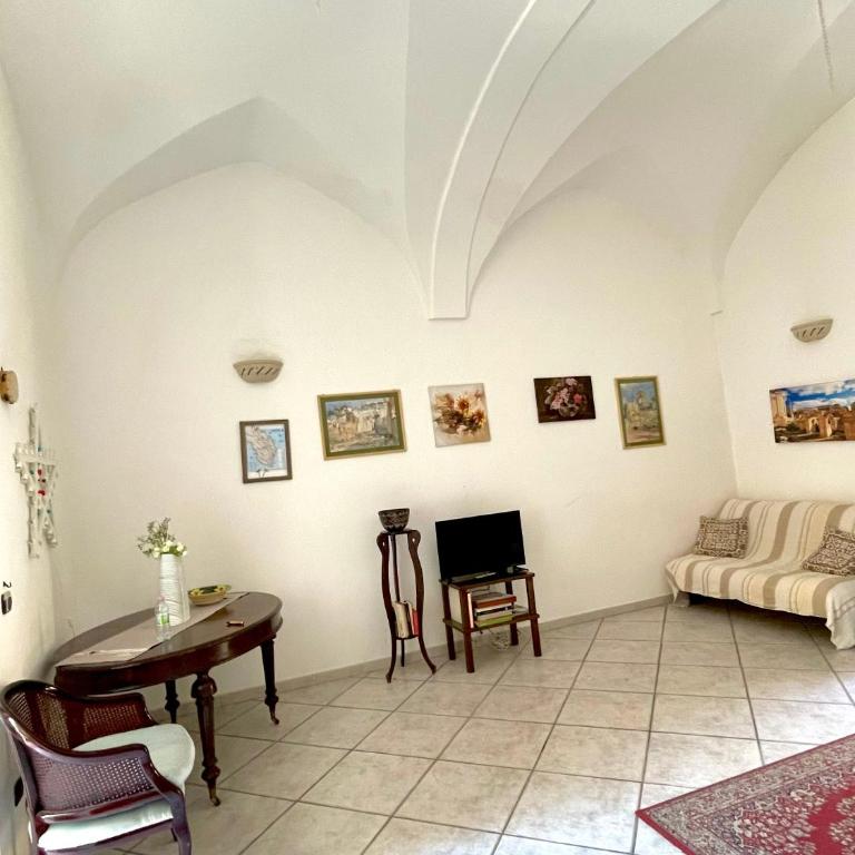 Mary Apt - Historical Residence- Lecce - Two-Bedroom Apartment - 22