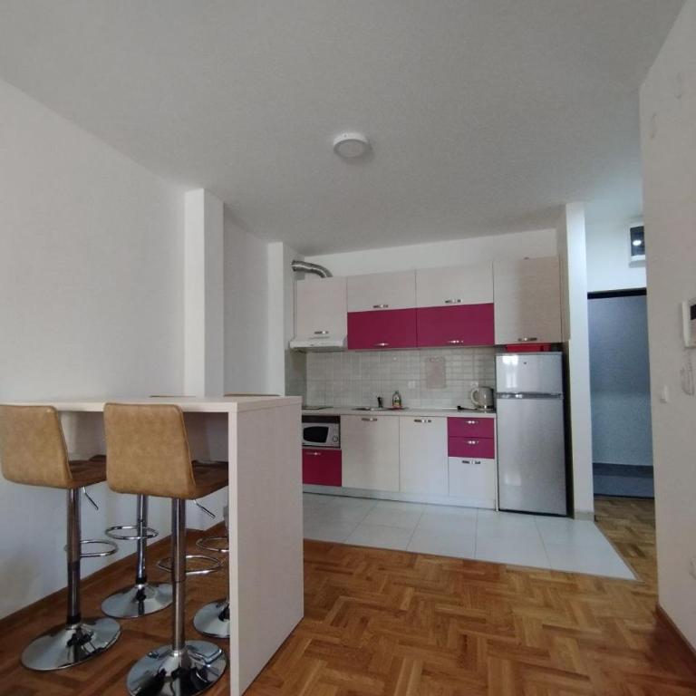 Becici Akacia Apartments - One-Bedroom Apartment - 6