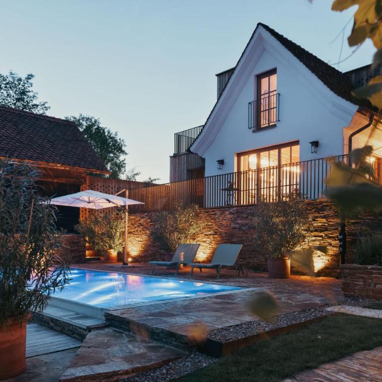 Am Wildbachberg - Luxus Ferienhäuser mit Infinitypool, Privatsauna und Weinkeller - Villa mit 2 Schlafzimmern - 5