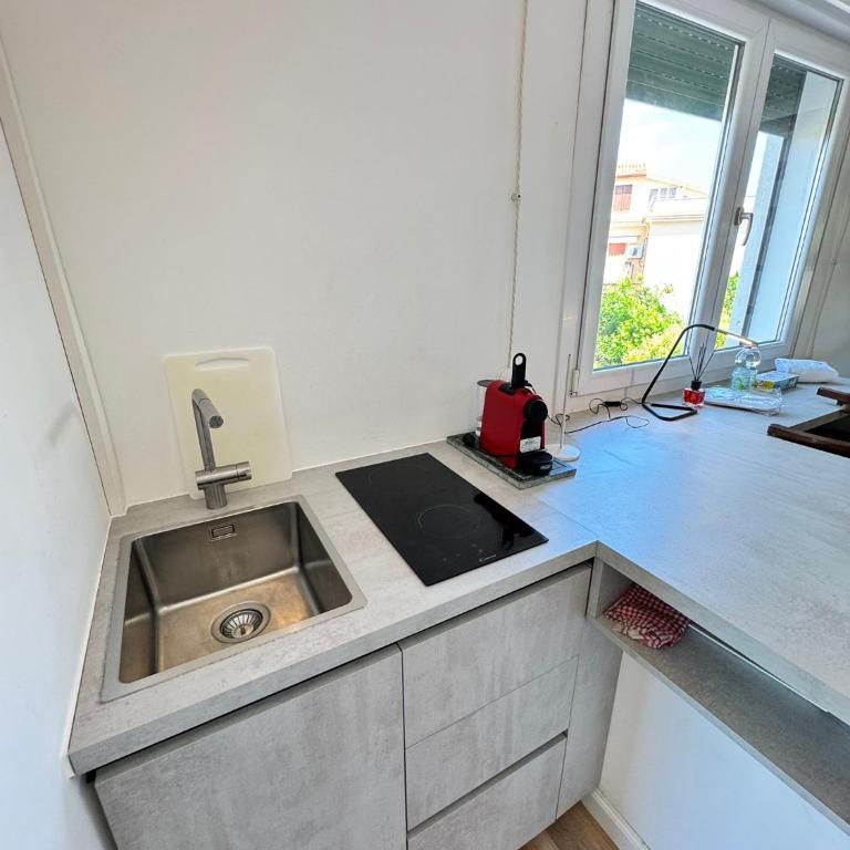 Bulldog Venice Apartment - One-Bedroom Apartment - 15