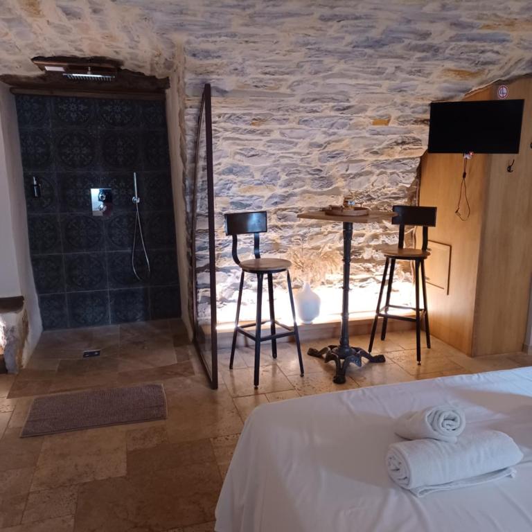 Hébergement insolite avec jacuzzi privatif Millau - Appartement Supérieur - 9