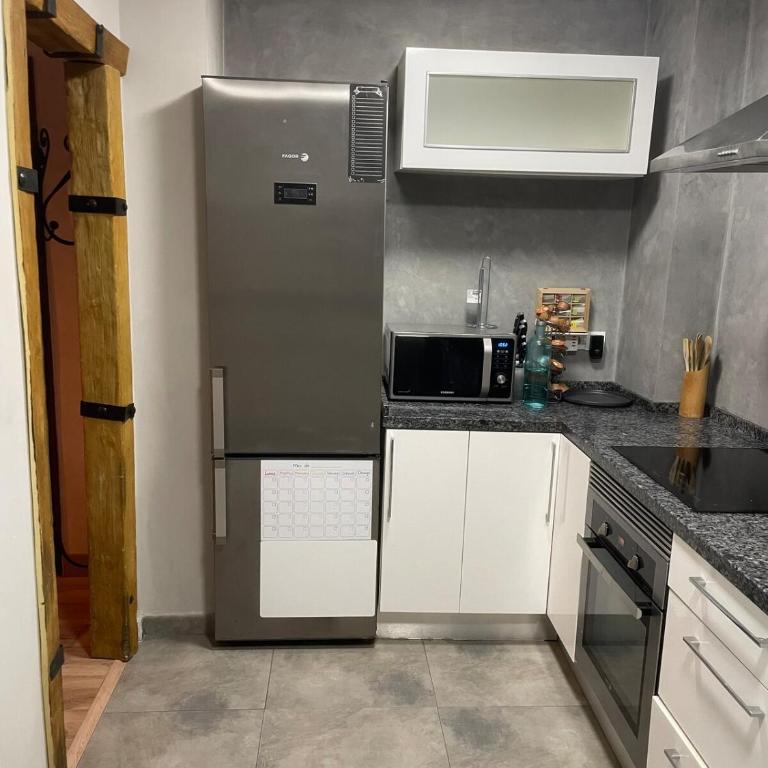 Amplio apartamento, playa, tren - Apartamento de 3 dormitorios Premium - 14