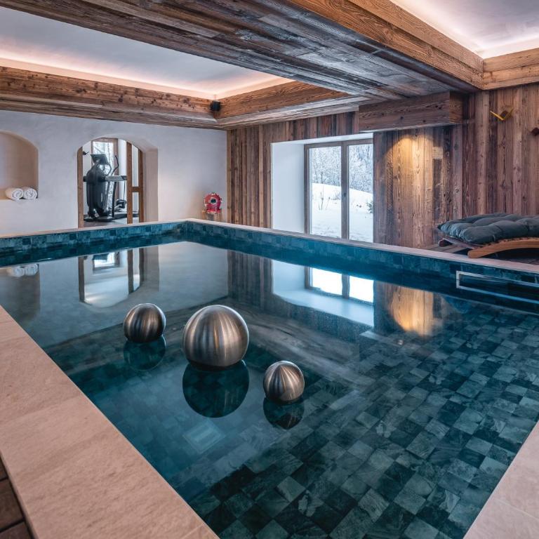 Le Chalet des Amis - Meribel - piscine, ciné, salle de jeux - Chalet - 13