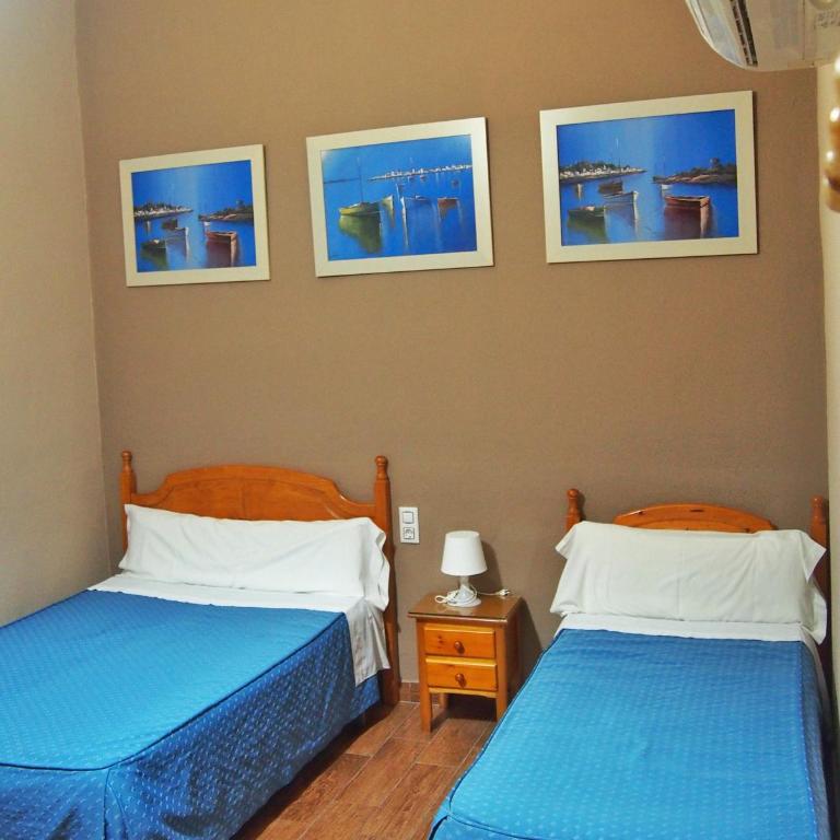 Hostal Fantoni - Habitación Triple - 2