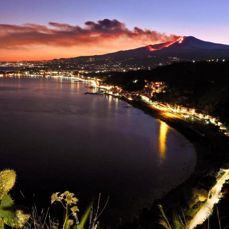 Taormina Sicilian Luxury Apartment - One-Bedroom Apartment - 13