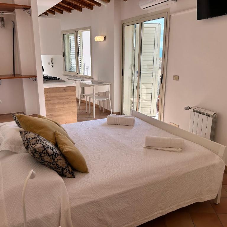 Taormina Sicilian Luxury Apartment - One-Bedroom Apartment - 6